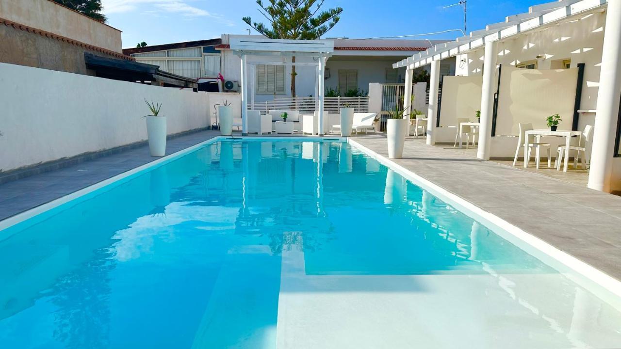 Case Vacanze "Estremo Sud" LMP Exteriör bild